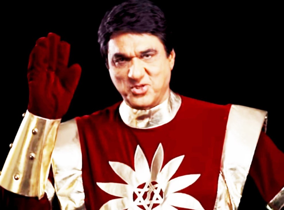 Shaktimaan actor called Kapil’s Show cheap; his response was Pure Gold!