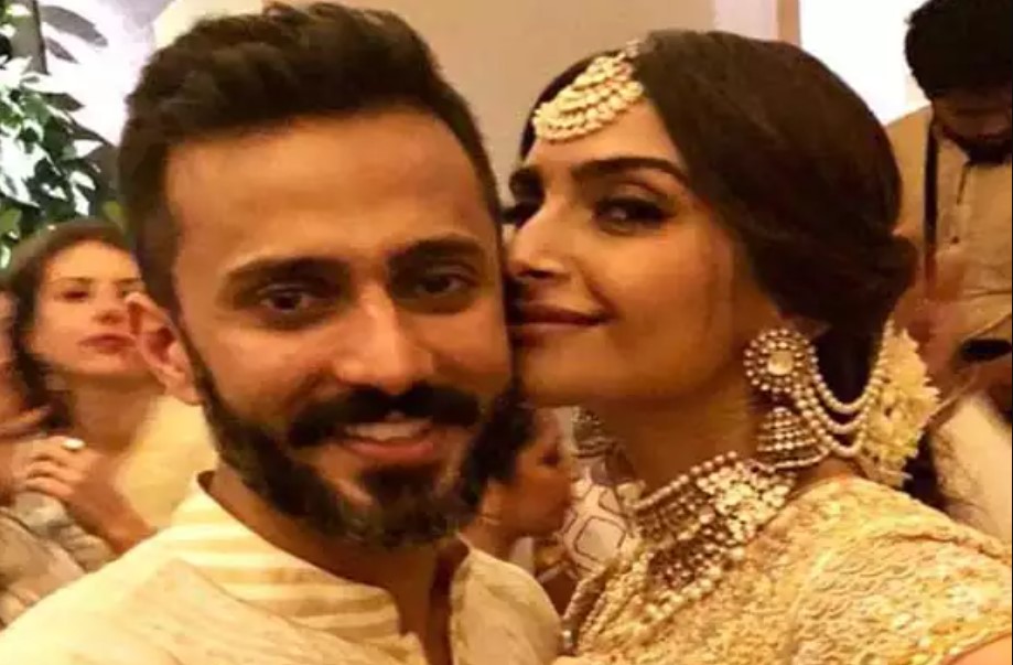 Lady called Sonam Kapoor’s husband ‘ugliest’, the actress reacts!