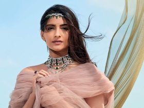 Netizens roast Sonam Kapoor after she said her Star-Kid privilege is due to ‘Karma’