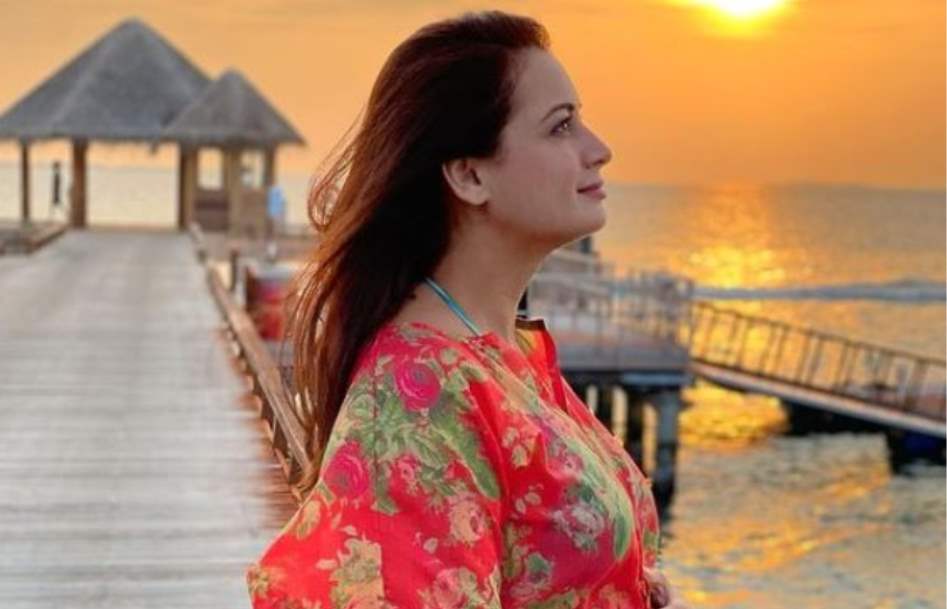 Dia Mirza's Bold reply to a Girl who asked why she announced Pregnancy after Marriage, read details