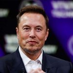 Guy praises Twitter after disruption in Microsoft Services, Elon Musk replies to him!