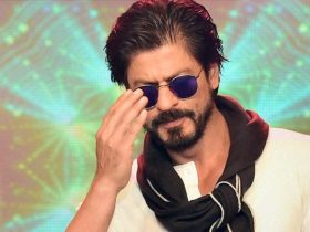 Fan asks SRK a childish question but King Khan gives a 'Bold and Fiery' response