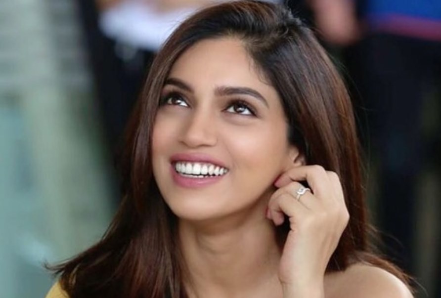 "I wish you were a normal girl, now you are a big celebrity" - Fan comes up with a unique proposal to Bhumi Pednekar