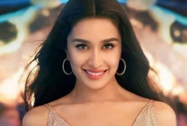 Fan never gave up as he constantly commented on Shraddha Kapoor's posts for 5 years, the actress replies