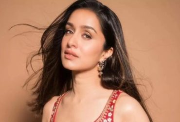 Fan Asks Shraddha Kapoor to Show Her Aadhaar Card Photo, Screenshot goes viral