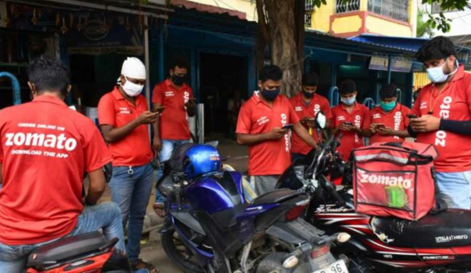 Zomato's Heartfelt Response to a Viral Story of a Delivery Agent's Resilience and Sacrifice goes viral