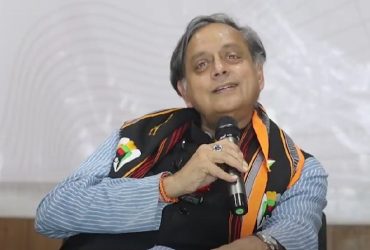 Shashi Tharoor gives top-notch reply to a fan's question about his intelligence, catch details