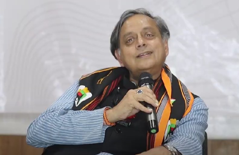 Shashi Tharoor gives top-notch reply to a fan's question about his intelligence, catch details